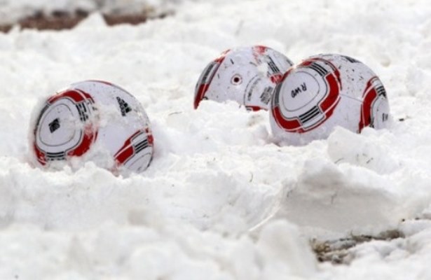 fussballschnee